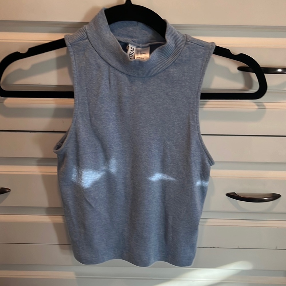 H&M crop top